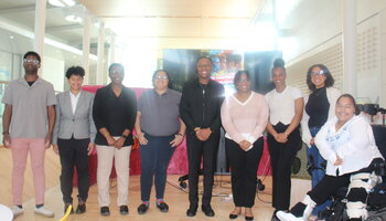Group photo of all 8 students & Professor Bobby J Smith
