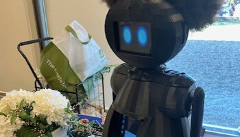 N1CØLE, wellness robot