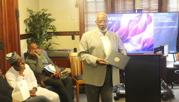 Recipient Ronald Bailey speaking to attendees #2
