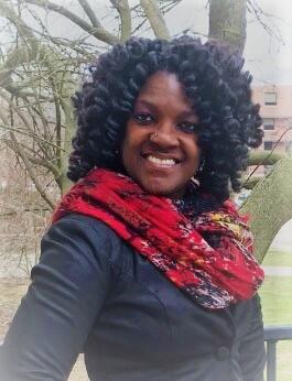 Profile picture for Desirée McMillion