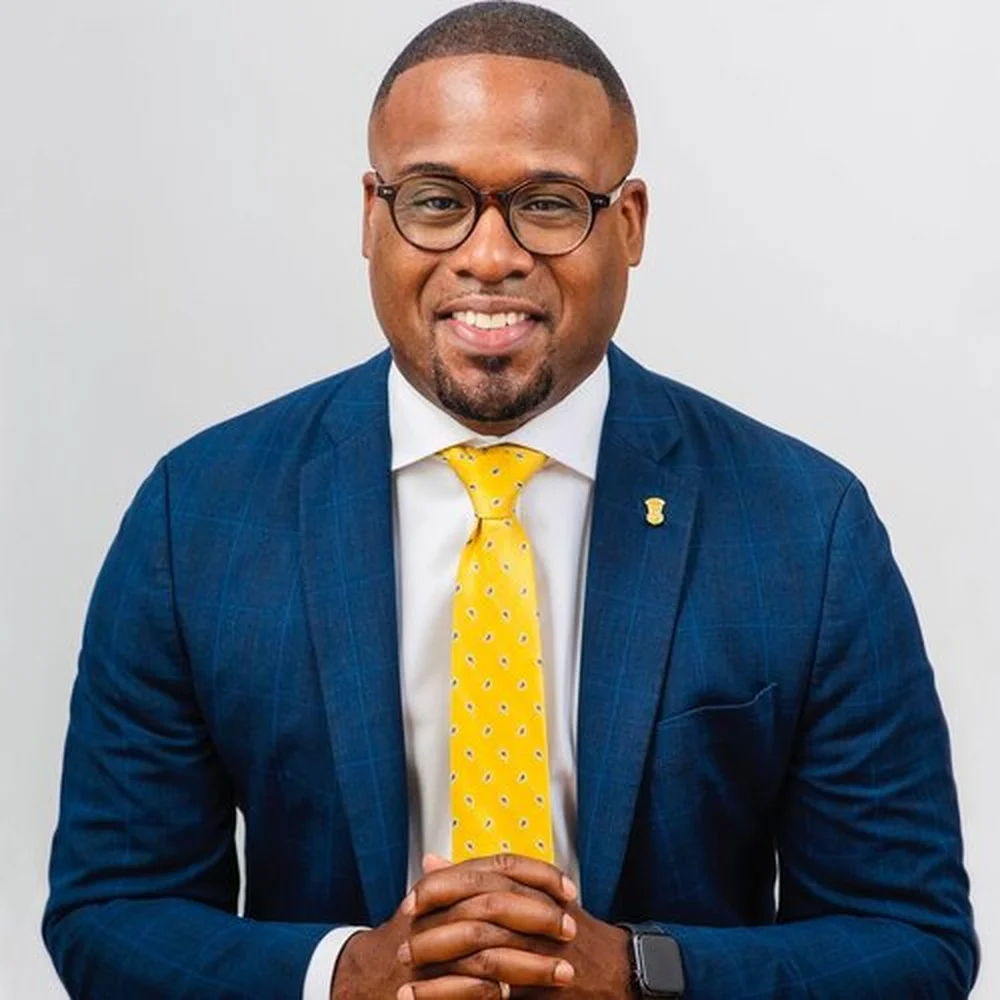 Professor Leonard McKinnis